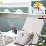 1478 Hotell 5*